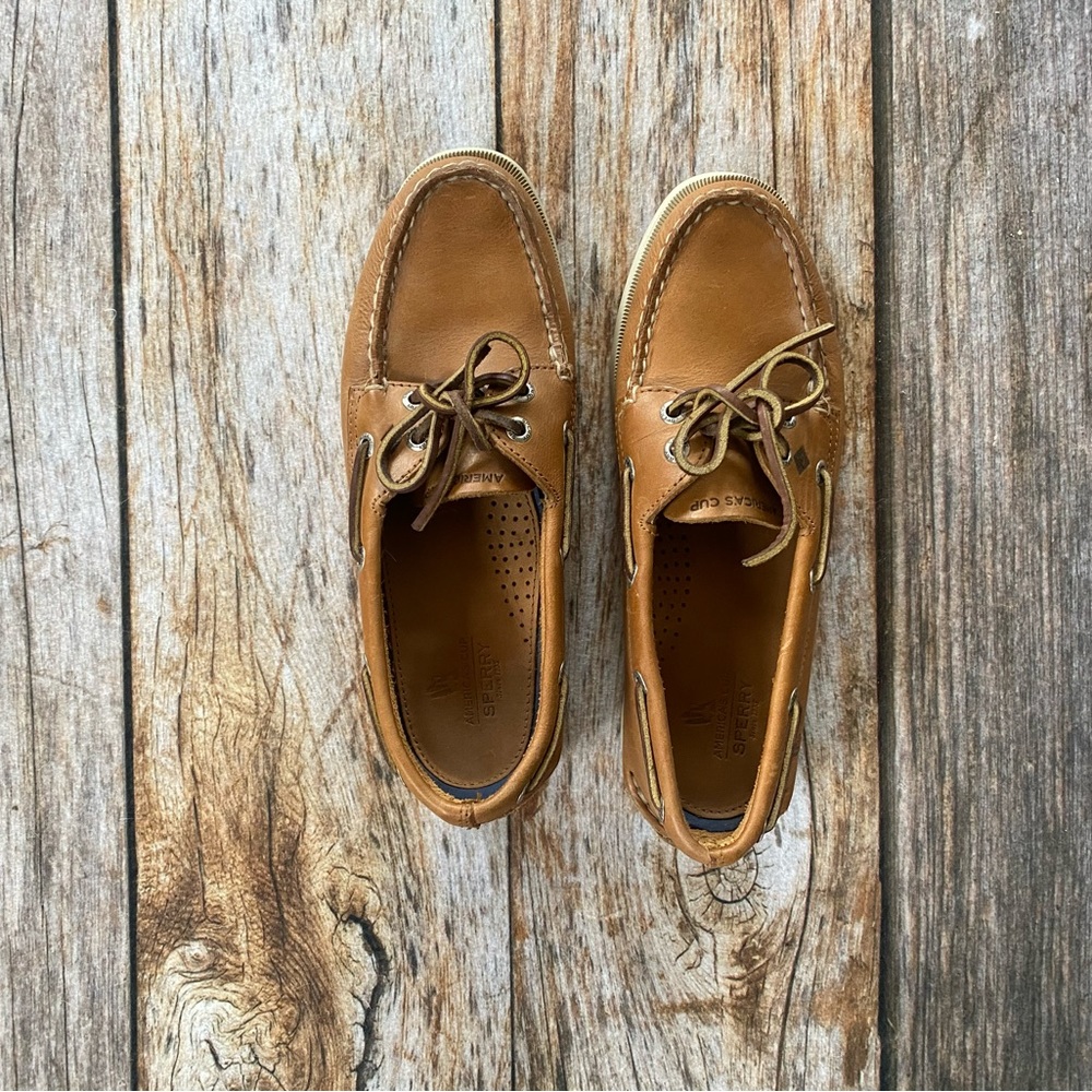 Sperry boat shoes